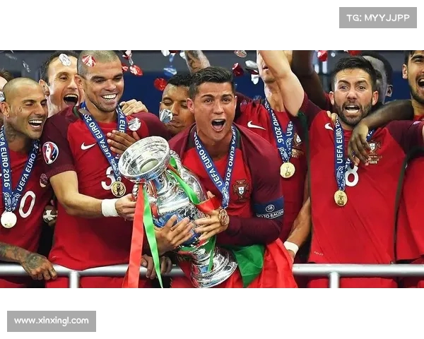 欧洲杯精彩瞬间:C罗射门领跑,埃神创造机会,姆巴佩禁区触球(欧洲杯c罗那一脚) 欧洲杯精彩瞬间:C罗射门领跑,埃神创造机会,姆巴佩禁区触球(欧洲杯c罗那一脚)