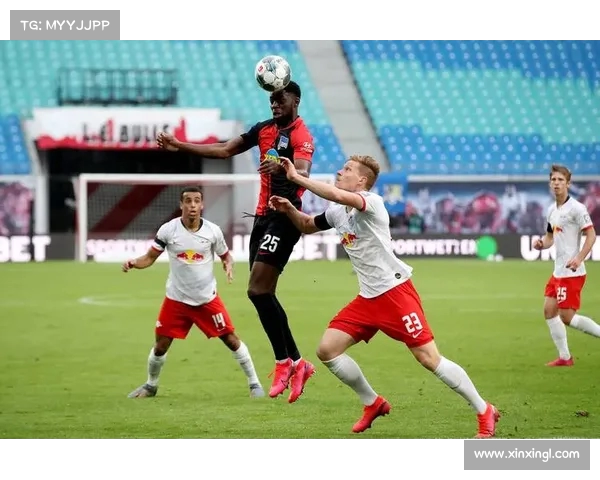 莱比锡红牛发挥出色,紧追德甲榜首 莱比锡红牛发挥出色,紧追德甲榜首