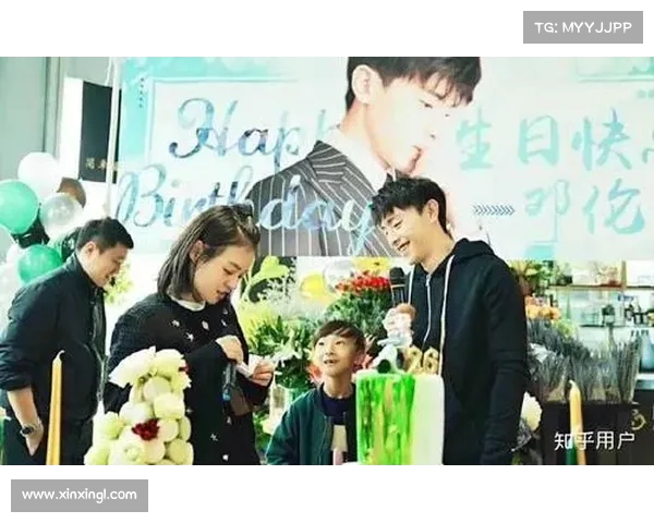 高调秀恩爱!杰伦与妻子甜蜜互动引发粉丝狂热关注 高调秀恩爱!杰伦与妻子甜蜜互动引发粉丝狂热关注